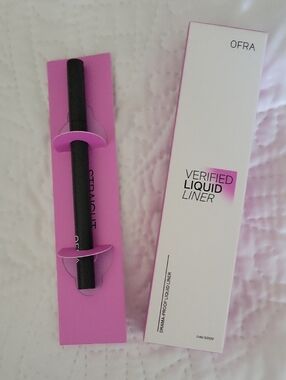 OFRA Liquid Liner Pen - Black with Pink Accents